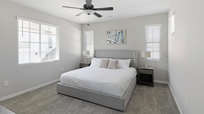 2 bedrooms, desk, iron/ironing board, WiFi - Landing | Amazing 2BD, Courtyard, Pool (Madison)