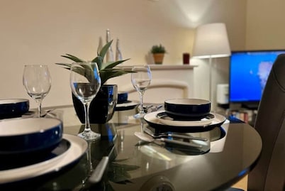 Charming, Cosy Escape with Quick Access to Glasgow