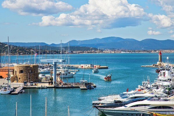 Marina