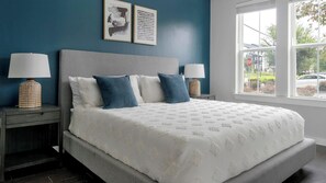 2 bedrooms, desk, iron/ironing board, WiFi - Landing | Spectacular 2BD, Gym, Pool (Mableton)