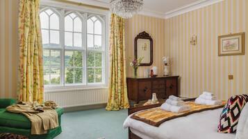 7 bedrooms, iron/ironing board, Internet, bed sheets