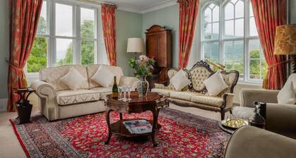 Tay River House - Sieben Schlafzimmer Villa, Schläft 13