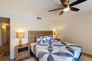 4 chambres, fer et planche à repasser, accès Internet, draps fournis