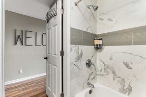 Shower, towels
