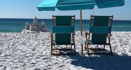 Beachfront, Great views, Chair & Umbrella svc included, Balcony, 7 Day discount.