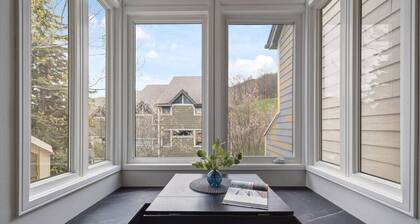 Newly Renovated Chateau Ridge Condo on Ski Run - Unit 211