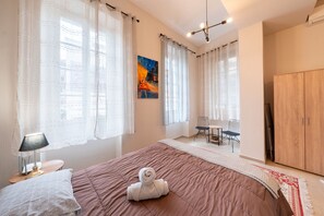 1 chambre, fer et planche à repasser, Wi-Fi gratuit