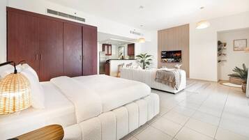 1 bedroom, iron/ironing board, travel cot, WiFi