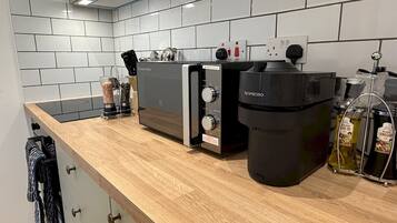 Fridge, microwave, oven, toaster