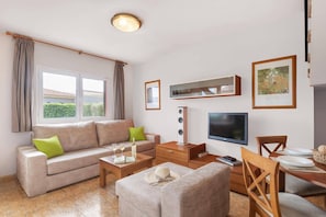 Living area - Villa Sea Garden by Villa Plus (Los Delfines)