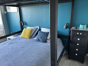 1 bedroom - Air-conditioned apartment with parking near the beach (Port Camargue)