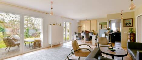 Smart-tv en een stereo