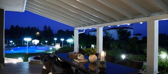 Escape Villa in Melissochori