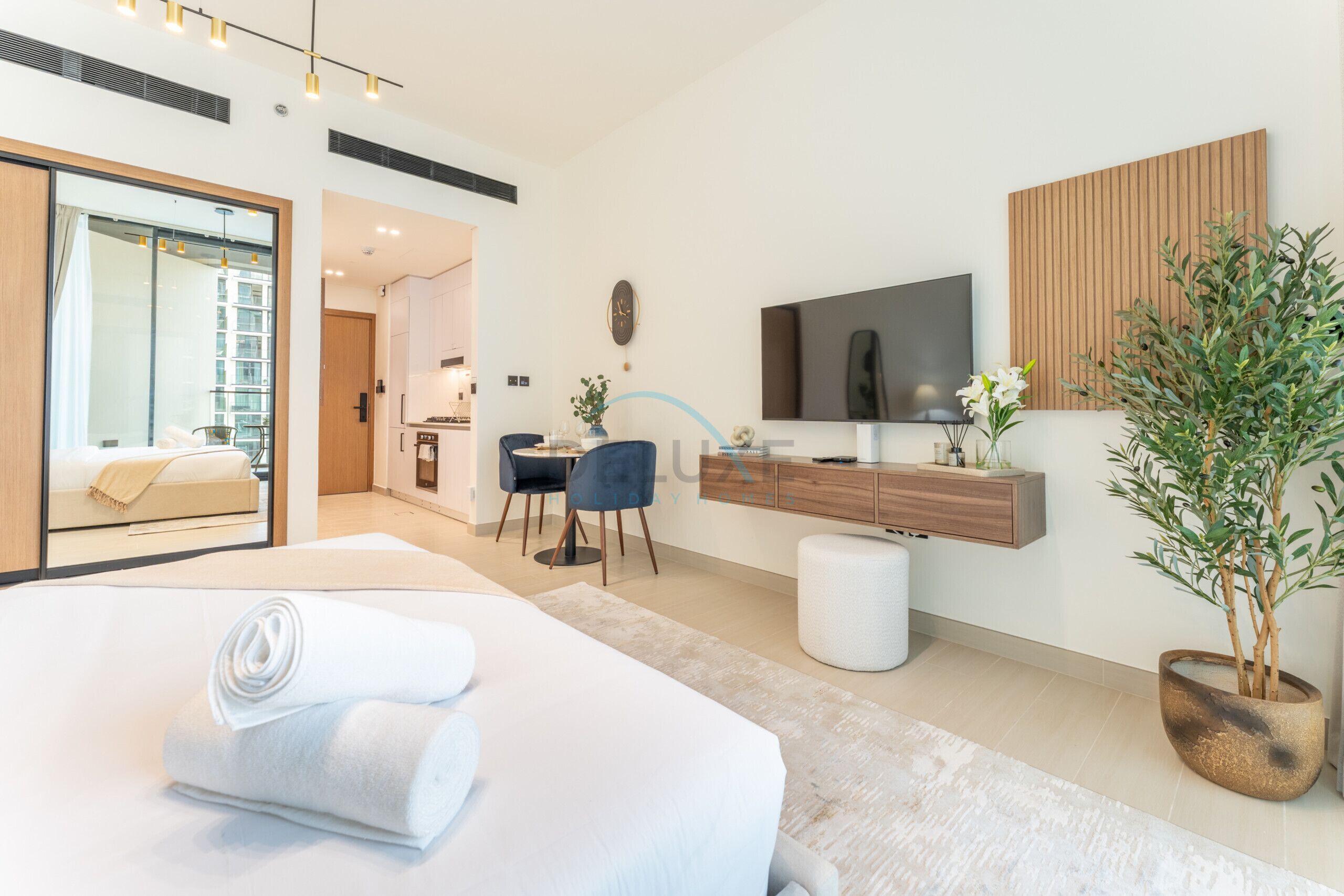 Coffres-forts dans les chambres, fer et planche à repasser