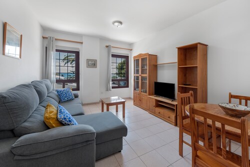 Appartement 'Tazacorte' avec vue sur mer et Wi-Fi