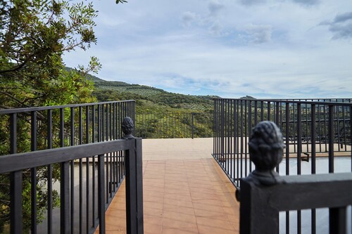 Cottage 'Majolero 2' with Shared Pool, Wi-Fi and Air Conditioning