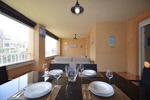Interior - Las Arenas 52 - Two Bedroom Apartment, Sleeps 5 (Punta del moral)