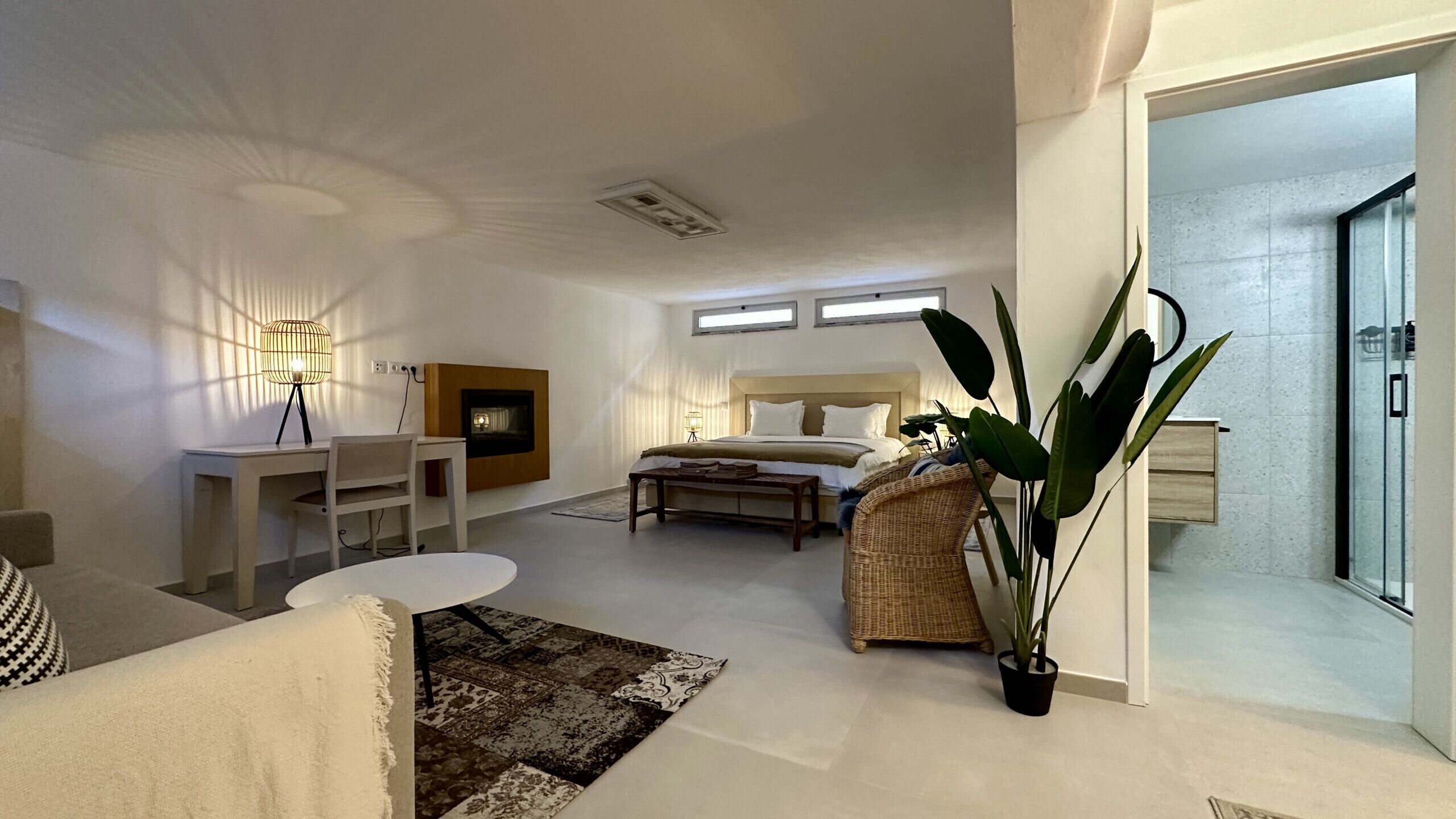 5 Schlafzimmer, Bügeleisen/Bügelbrett, kostenloses WLAN, Bettwäsche