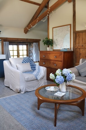 Fernseher, Stereoanlage