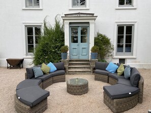 Terrace/patio - Starling House -  a house that sleeps 5 guests  in 2 bedrooms (Chillington)