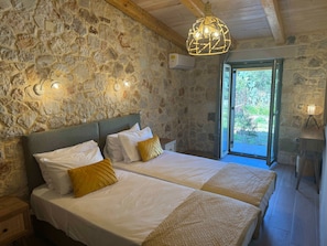 2 bedrooms, iron/ironing board, travel crib, free WiFi