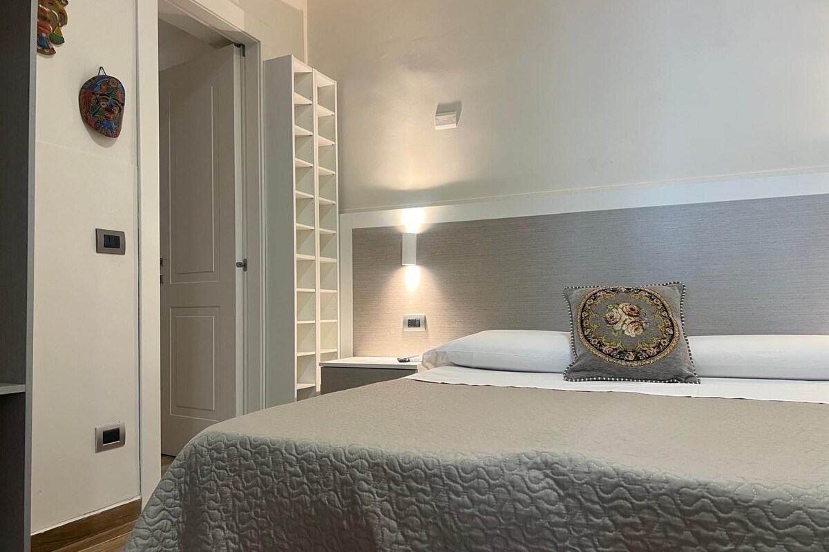 Family Quadruple Room, Courtyard View | In-room safe, WiFi (free)