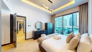 3 bedrooms, iron/ironing board, free WiFi, bed sheets