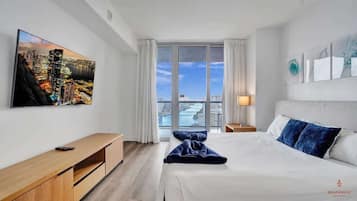 2 chambres, fer et planche à repasser, lit parapluie, draps fournis