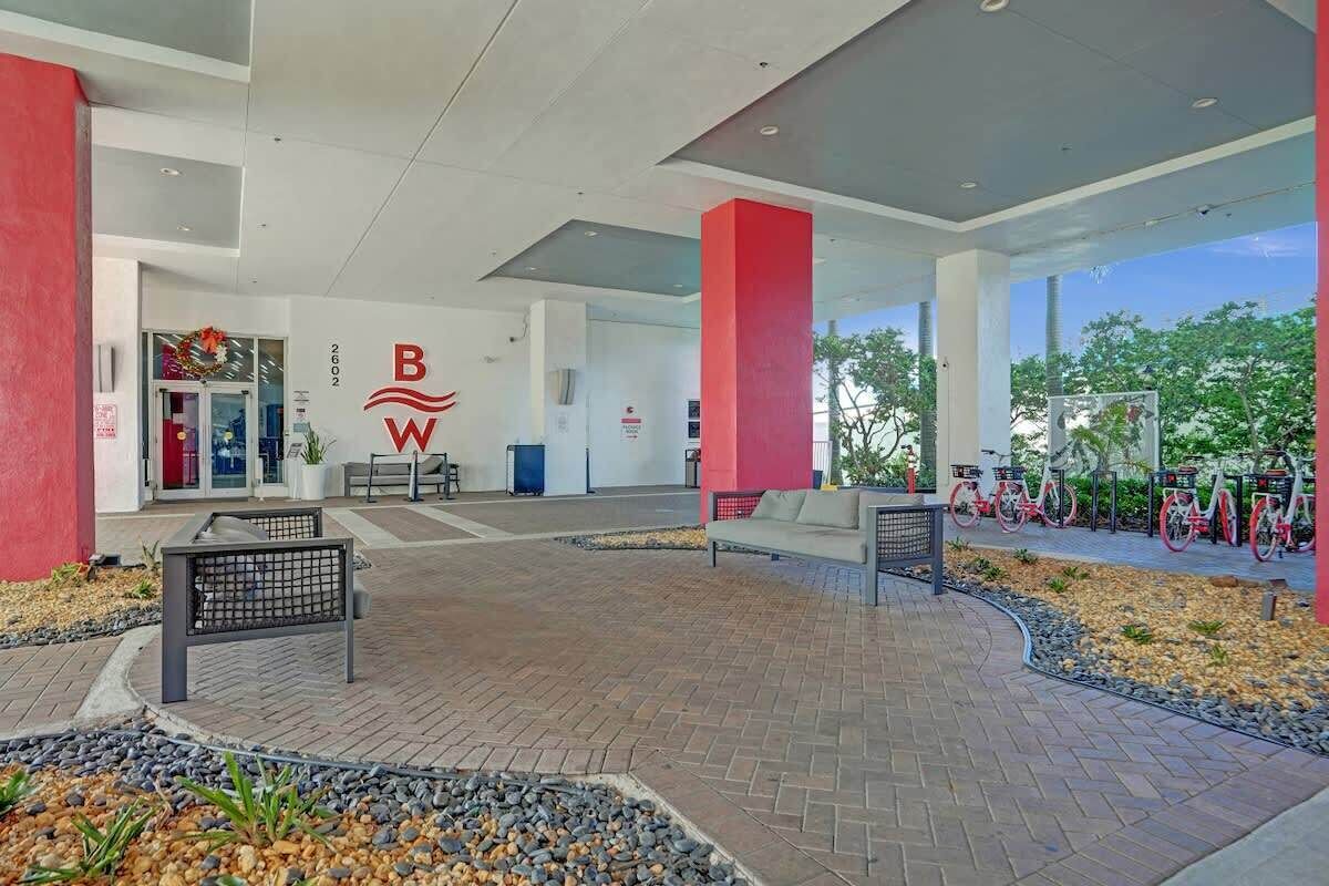 Apartment and Amenities