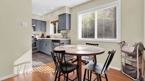 Dining - Zilker Home with Backyard 3BR 2BA (Austin)