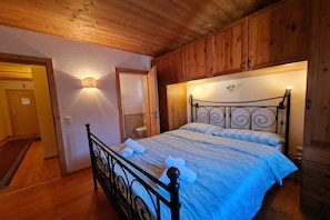 2 bedrooms, free WiFi, bed sheets - Apartment with Mountain Views & Ski Access (Bad Kleinkirchheim)