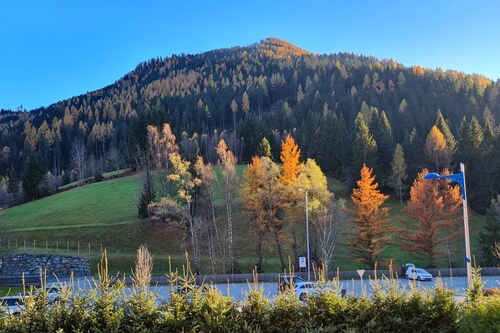Apartment with Mountain Views & Ski Access