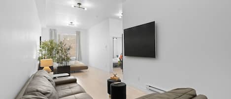 1 dormitorio, tabla de planchar con plancha, cuna de viaje y wifi gratis