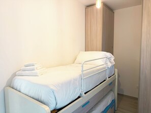 3 Schlafzimmer, Bügeleisen/Bügelbrett, kostenloses WLAN, Bettwäsche