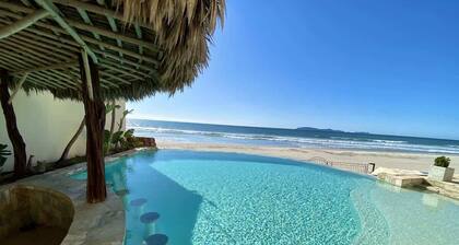 High Rise Coastal Escape Pool, Gym, Sandy Beach