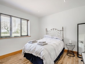 3 bedrooms, free WiFi, wheelchair access