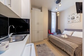 1 dormitorio, tabla de planchar con plancha, wifi gratis