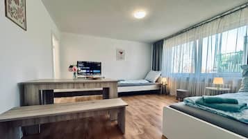 2 slaapkamers, een strijkplank/strijkijzer, wifi, beddengoed