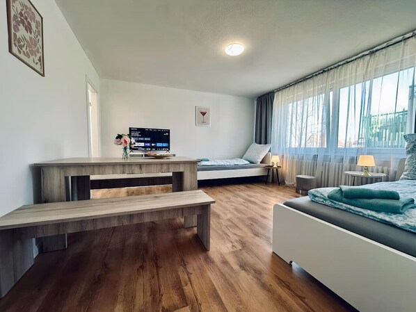 2 bedrooms, iron/ironing board, WiFi, bed sheets