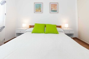 2 Schlafzimmer, Bügeleisen/Bügelbrett, Internetzugang