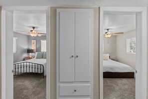 2 bedrooms, desk, iron/ironing board, free WiFi