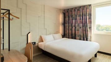Bureau, chambres insonorisées, Wi-Fi gratuit, draps fournis