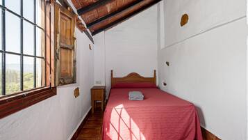 4 habitaciones, wifi gratis y ropa de cama