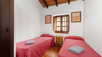 4 habitaciones, wifi gratis y ropa de cama