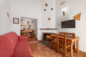 Televisión, chimenea