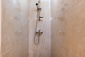 Dusche, Haartrockner