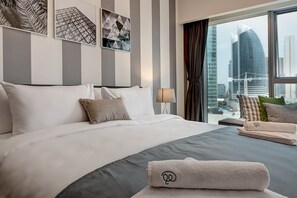 1 bedroom, iron/ironing board, WiFi, bed sheets - Blueground | DIFC, pool, nr Burj Khalifa (Dubai)