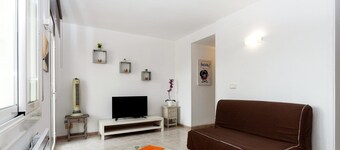Studio in Roses near Santa Margarita Beach