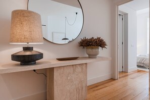 Interior - 178 -  Stunning Parliament Views - by Feeling Inn (Lisboa)