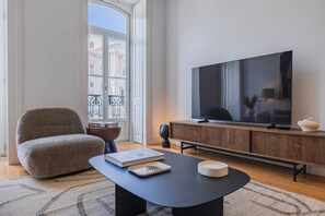 Fernseher
